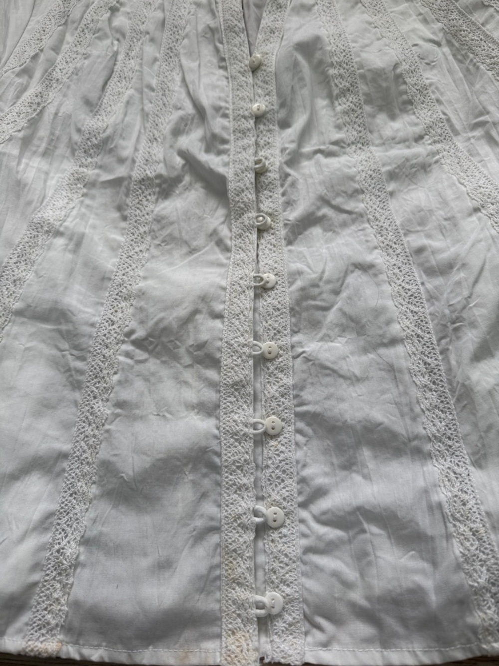 Vintage 80s 90s Cottagecore Milkmaid Coquette White Lace-Trim Button Up Blouse - Picture 6 of 15